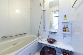 Sapporo Enju Shiroishi House