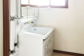 Sapporo Enju Shiroishi House
