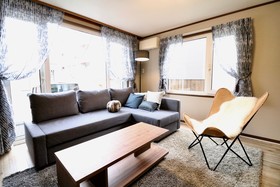 Sky Court 717