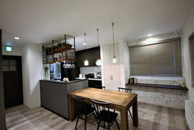 Teine White House