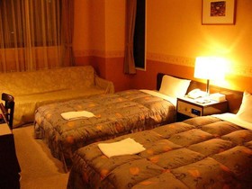 The Hamilton Sapporo