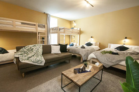 Uchi Living Stay Ekolu
