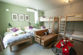 Uchi Living Stay Ekolu