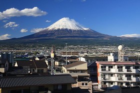 Fuji Furuiya