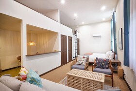 Coffee Hotel Soundwave