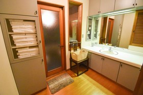 Izu Inatori House Kando