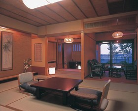 Yuzankaku