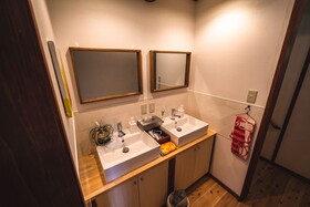 Guesthouse Himawari Hostel
