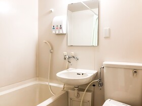 Hotel And Renta Car 660 by OYO Rooms