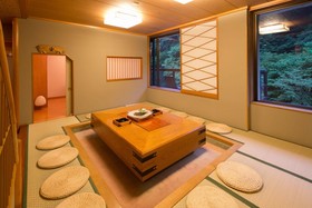 Toshimaya