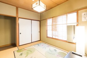 Snow Safari Inn by OYO Rooms