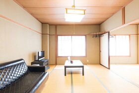 Snow Safari Inn by OYO Rooms