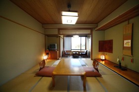 Taisenkaku