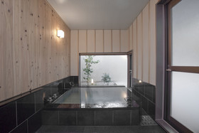 Gahama Terrace