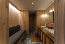 9 Hotel Tenjin