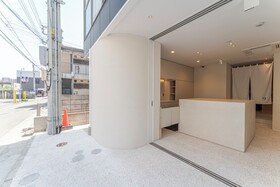 9 Hotel Tenjin