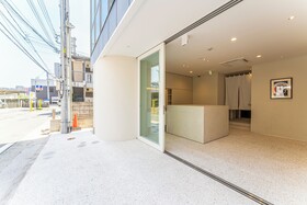 9 Hotel Tenjin
