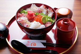 Fukuoka Sunpalace Hotel & Hall