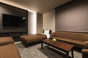 Grand Base Hakata Naraya