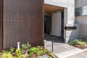 Grand Base Hakata Naraya