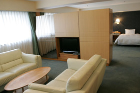 Green Rich Hotel Nishitetsu Ohashi Station