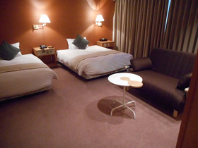 Green Rich Hotel Nishitetsu Ohashi Station