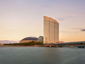 Hilton Fukuoka Sea Hawk
