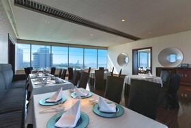 Hilton Fukuoka Sea Hawk
