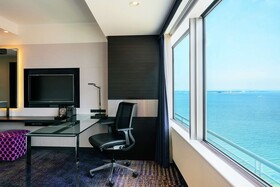 Hilton Fukuoka Sea Hawk