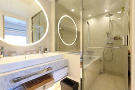 Solaria Nishitetsu Hotel