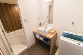 Ten Apartment Hotel