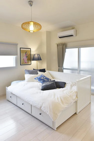 Ten Apartment Hotel