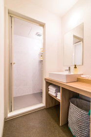 Ten Apartment Hotel