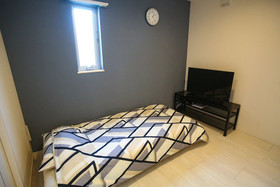 Tenjin Higashi Russo