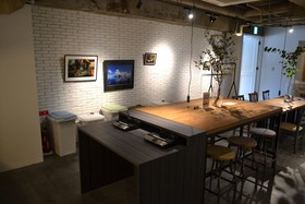 The Life Hostel & Bar Lounge