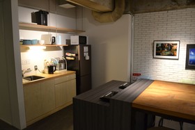 The Life Hostel & Bar Lounge