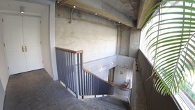 The Life Hostel & Bar Lounge