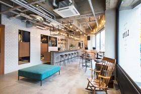 The Life Hostel & Bar Lounge