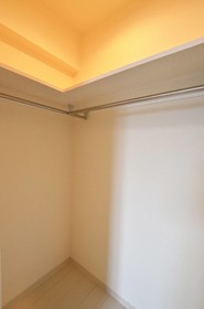 New Station Hotel Residence
