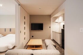 Hotel Ninestates