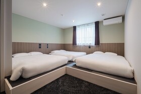 Hotel Ninestates