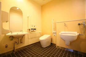 Quintessa Hotel Kokura Comic & Books - Kitakyushu
