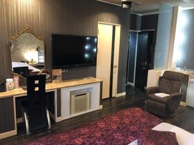 Restay Penthouse Love Hotel