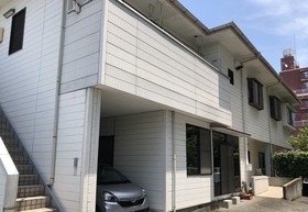 Happy Closet & Wasamon Hostel