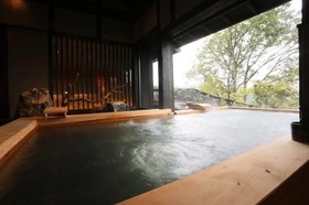 Kurokawa Onsen Gosho Gekkoju