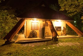 Satonoyu Waraku