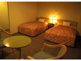 Main Hotel
