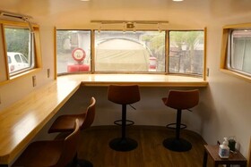 Sea Dweller Inn