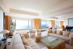 Phoenix Seagaia Ocean Tower