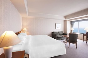 Phoenix Seagaia Ocean Tower